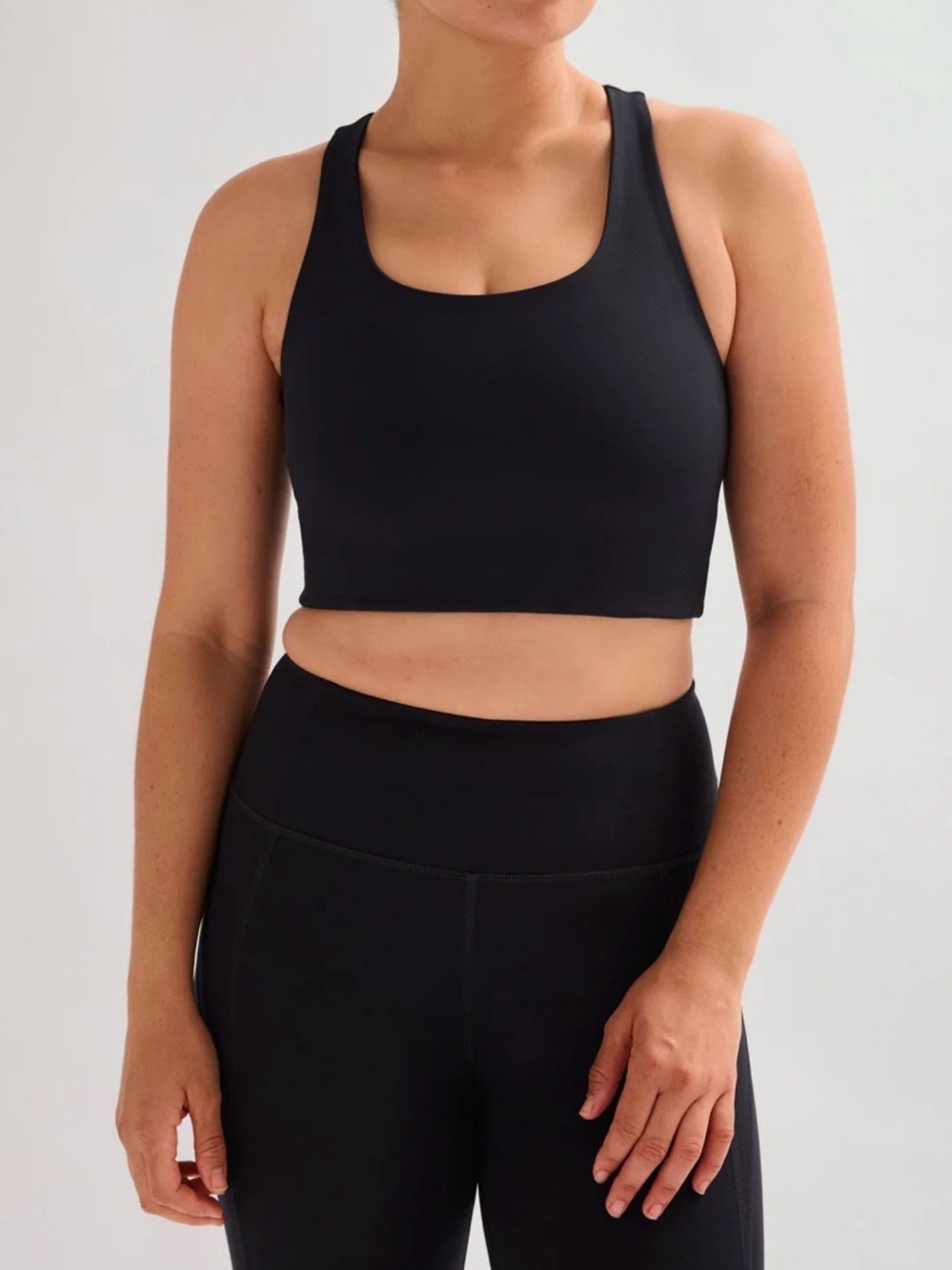 Girlfriend Collective Paloma Racerback Sports Bra Black Crop Top Size Small NWOT